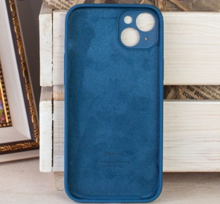 Силиконовый чехол для iPhone 15 Plus с закрытой камерой деним