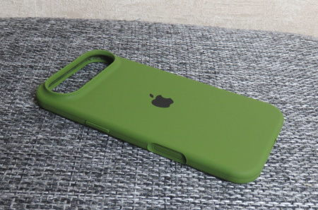 Силиконовый чехол для iPhone 17 Air с открытой камерой хаки