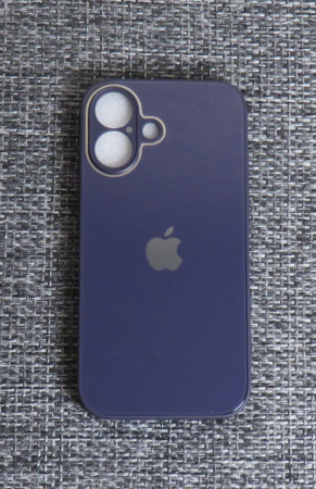 Чехлы стеклянные для iPhone 16 Темно-фиолетовый