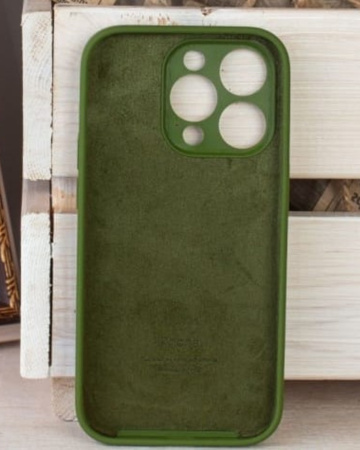 Силиконовый чехол для iPhone 16 Pro Max с закрытой камерой хаки