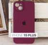 Силиконовый чехол для iPhone 15 Plus с закрытой камерой бордовый