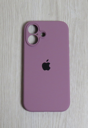 Силиконовый чехол для iPhone 16 с закрытой камерой светло-фиолетовый