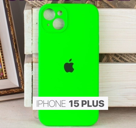 Силиконовый чехол для iPhone 15 Plus с закрытой камерой салатовый