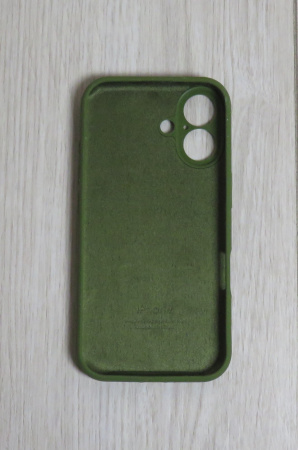 Силиконовый чехол для iPhone 16 Plus с закрытой камерой хаки