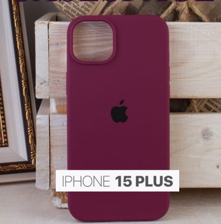 Силиконовый чехол для iPhone 15 Plus с открытой камерой бордовый