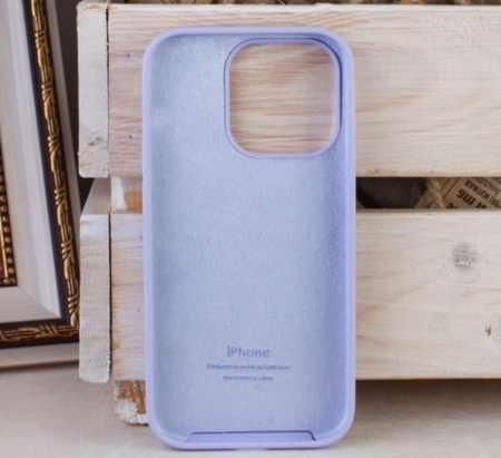 Силиконовый чехол для iPhone 16 Pro Max с открытой камерой лаванда