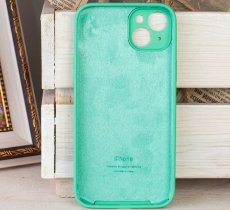 Силиконовый чехол для iPhone 15 Plus с закрытой камерой мятный
