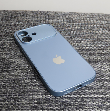 Чехлы стеклянные для  iPhone 17 Титановый