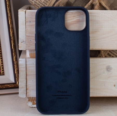 Силиконовый чехол для iPhone 15 Plus с открытой камерой т-синий