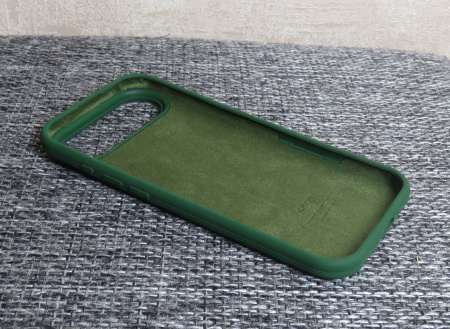 Силиконовый чехол для iPhone 17 Air с открытой камерой т-зеленый